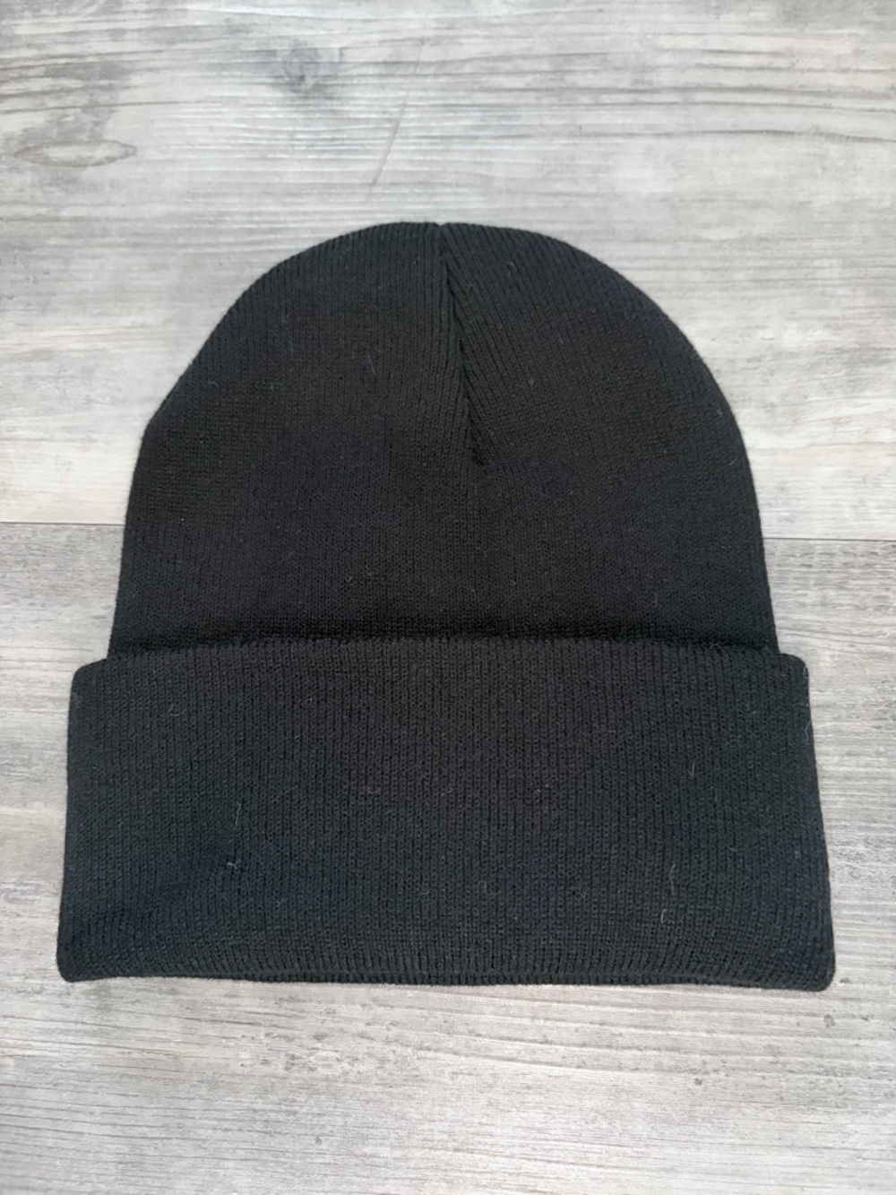 black and silver grommet beanie - Picture 2 of 2